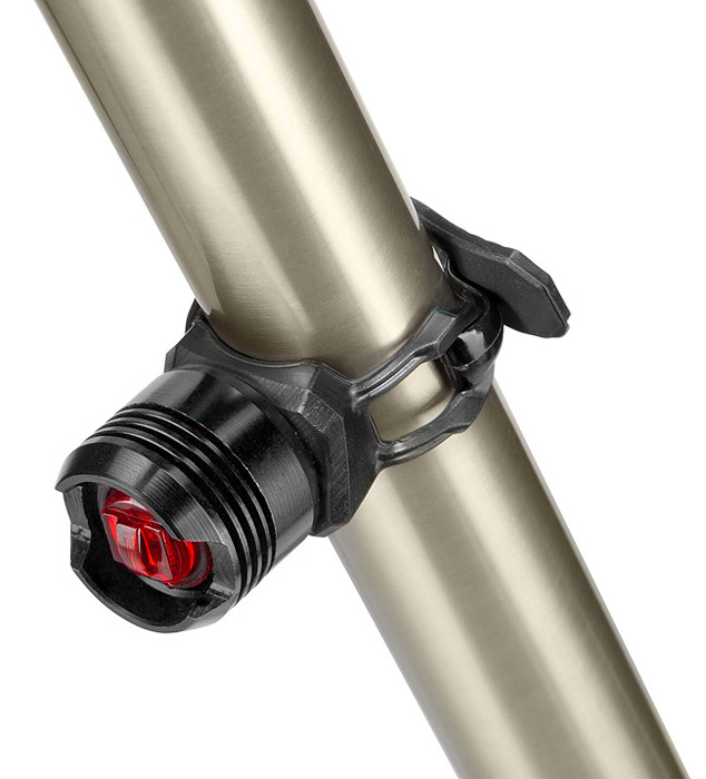 Фонарь габаритный задний JY-3006T, 1 красный светодиод, алюминиевый чёрный 560117